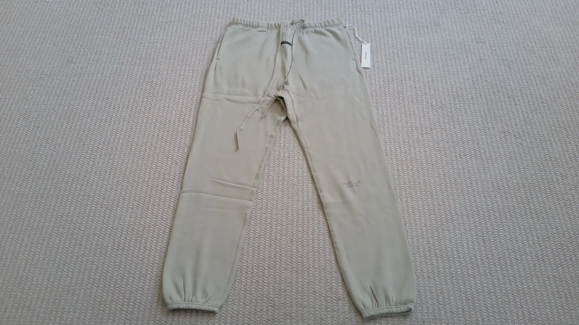 25Sp Pants High Frequency Heat Transfer Metallic Essentials Fleece-Lined Sweatpants