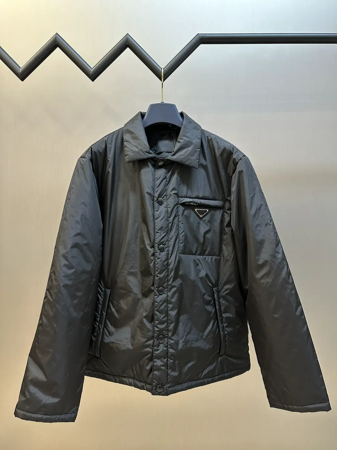 High Version P Home 24SS New Triangle Brand Regenerated Nylon Laps Lightweight Jacket Coat for Men and Women