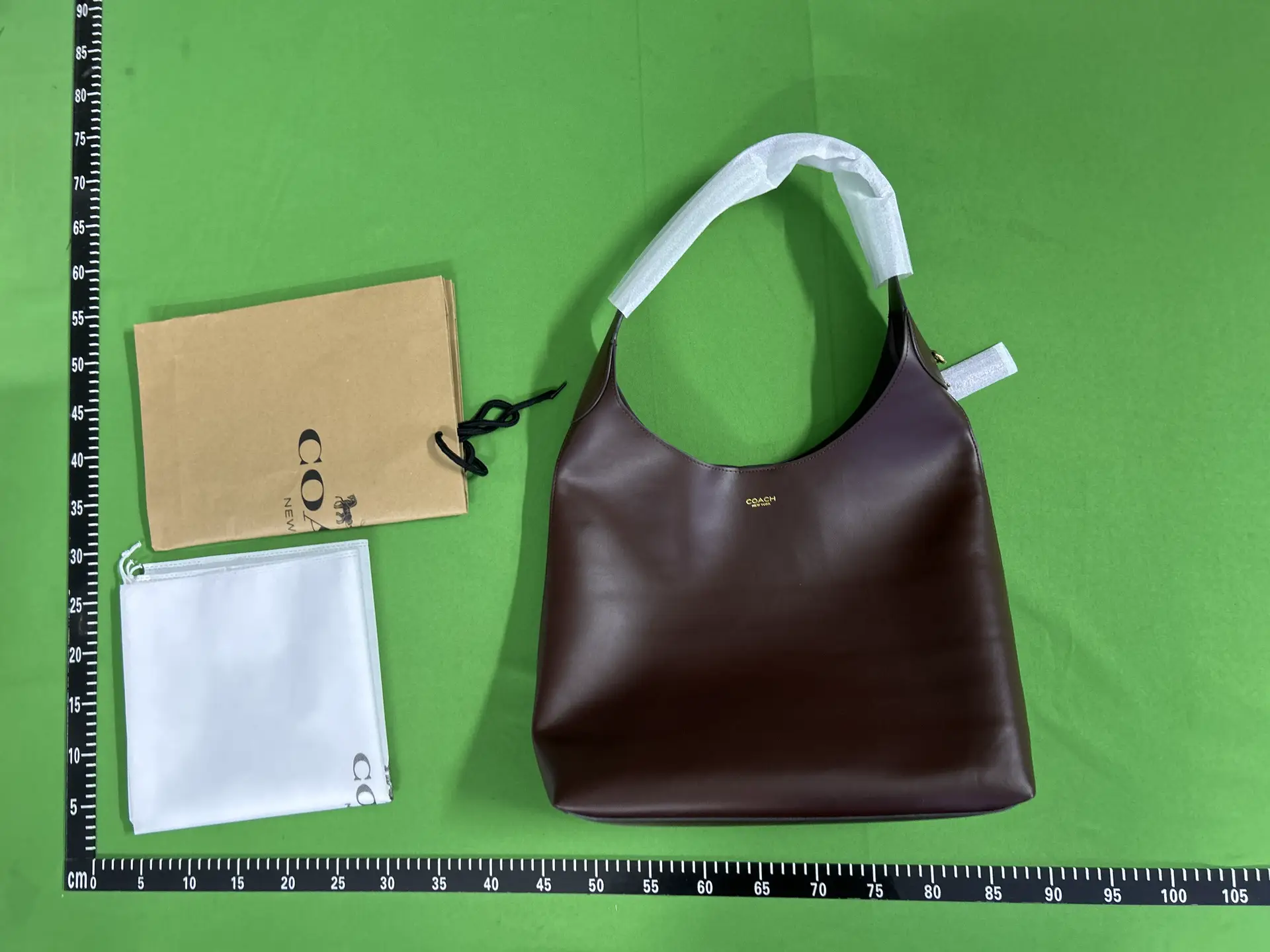 Coach shoulder bag dark brown