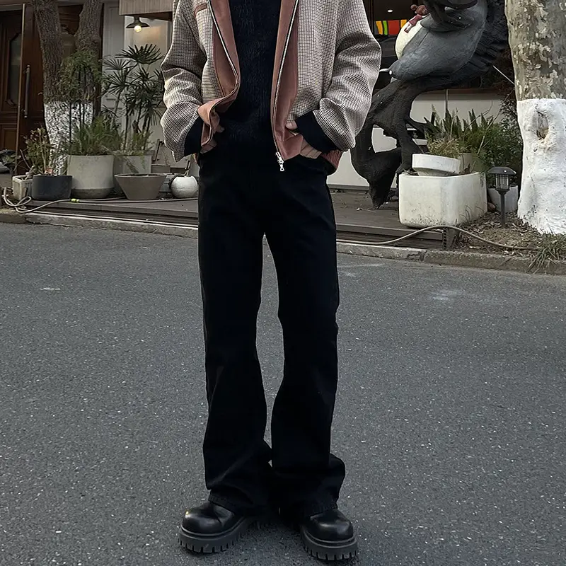 2024新款巴黎黑色水洗复古做旧bootcut直筒弯刀显瘦微喇牛仔长裤