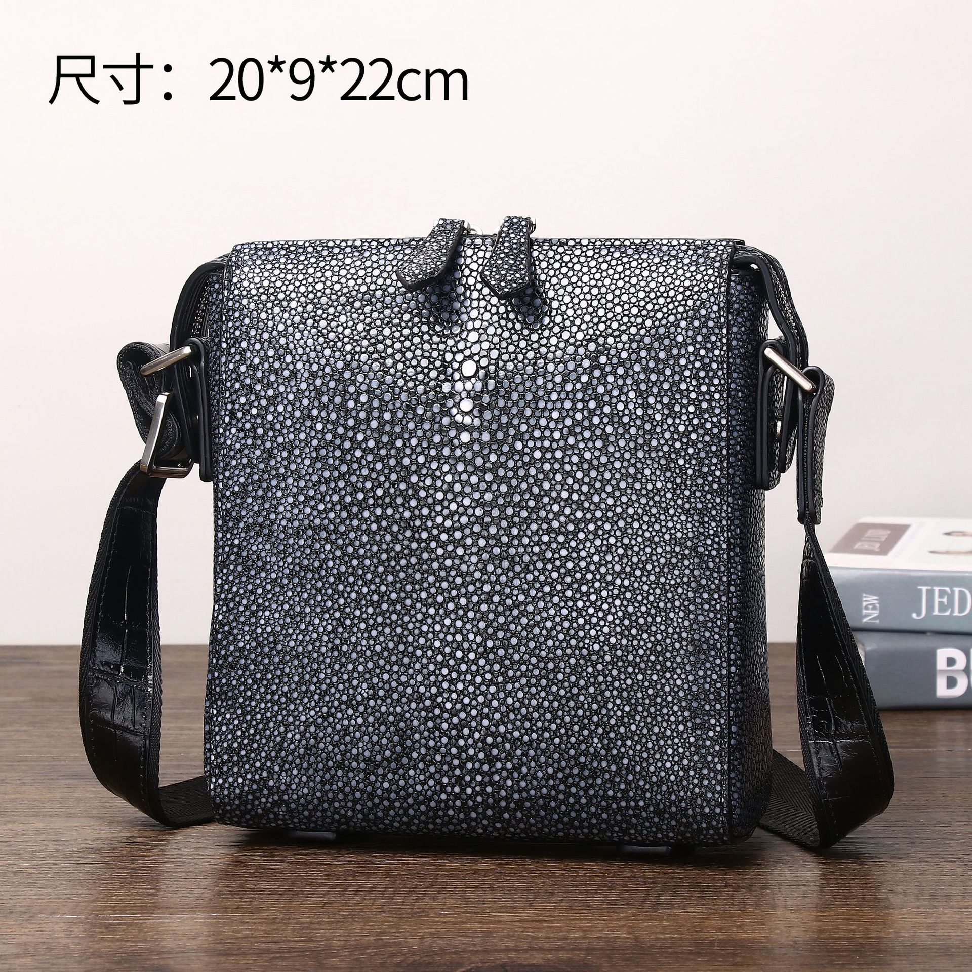 New glossy pearl fish pattern men's small shoulder bag fashion shoulder crossbody bag outdoor leisure backpack Business Men's bag