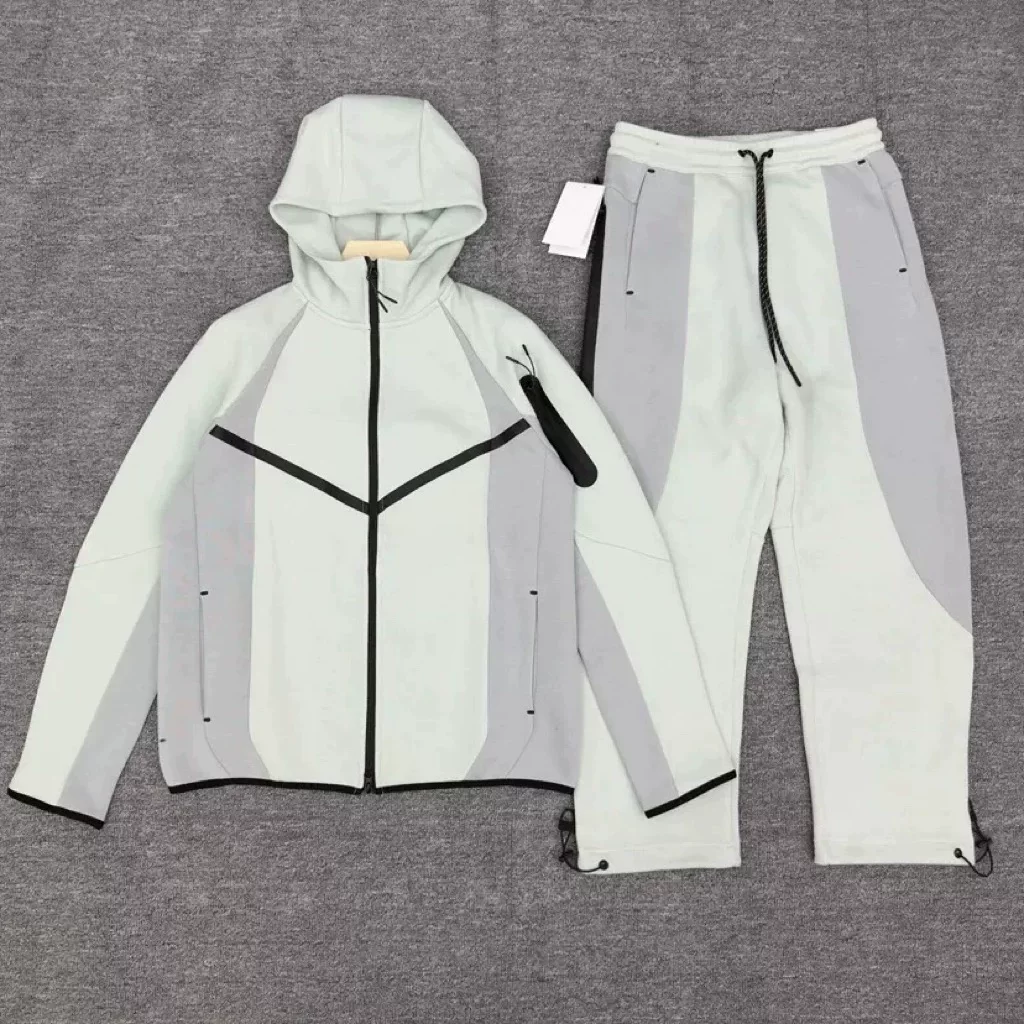 26SS Couple Autumn Winter New TCH Splicing Color Contrasting Knitted Sports Coat Straight Leg Pants Set 326+324