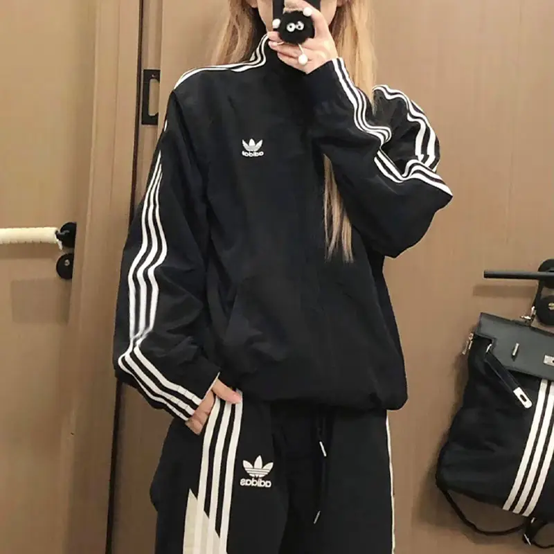 Adidas Clover Jennie Same Style Outwear Women's Clothing Summer New arrival Sportswear Retro Casual Tops Men's