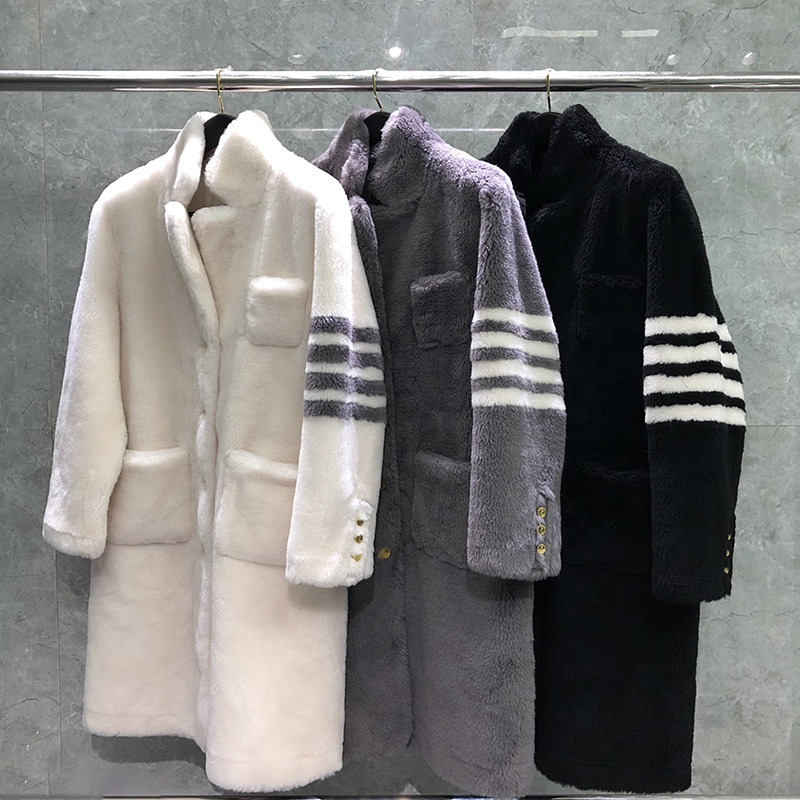 Dongguan brand factory direct sales TB fur coat 2023 Winter Women's Light luxury high-grade lapel long fur coat