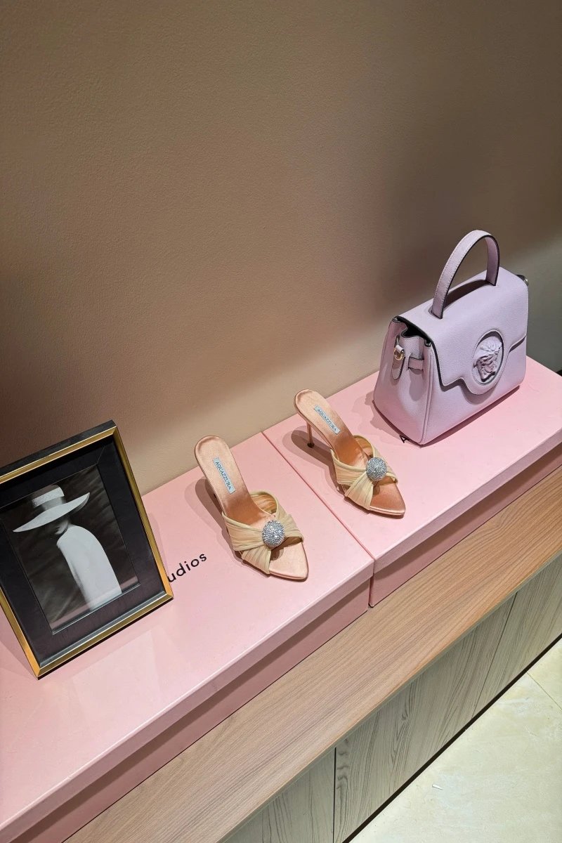 AQUAZZURA mules
