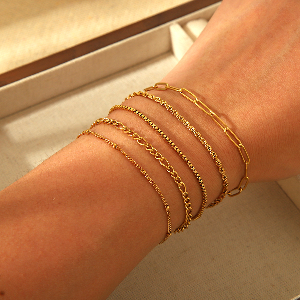Cross-Border Ins Versatile Stainless Steel Twist Chain Figaro Bracelet Plated with 18K Gold Waterproof Jewelry High-End Accessories for Women