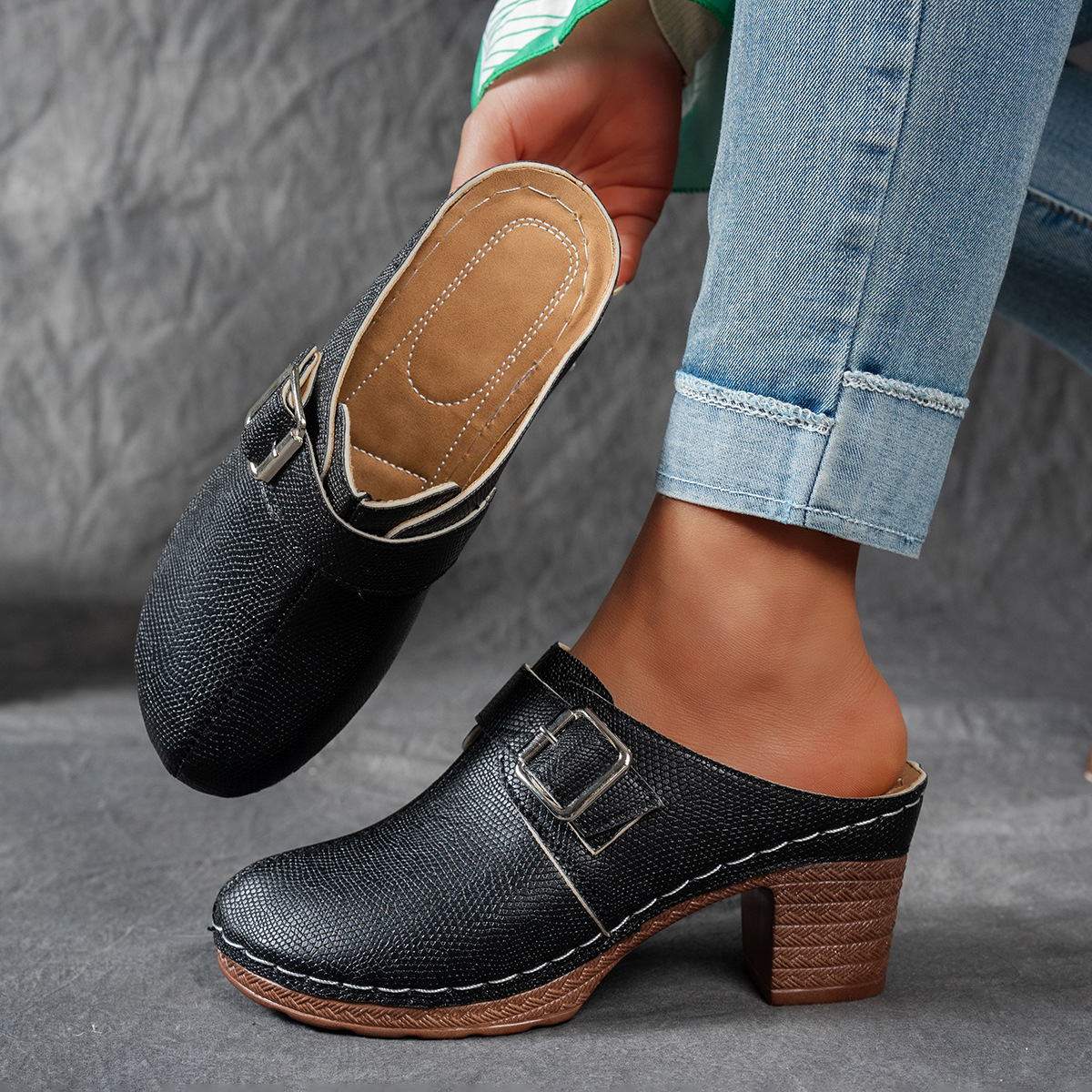 2026 New Cross-Border Foreign Trade Large Size Fashion High-Heeled Slippers for Women with Buckle Strap Casual Retro Amazon Shoes