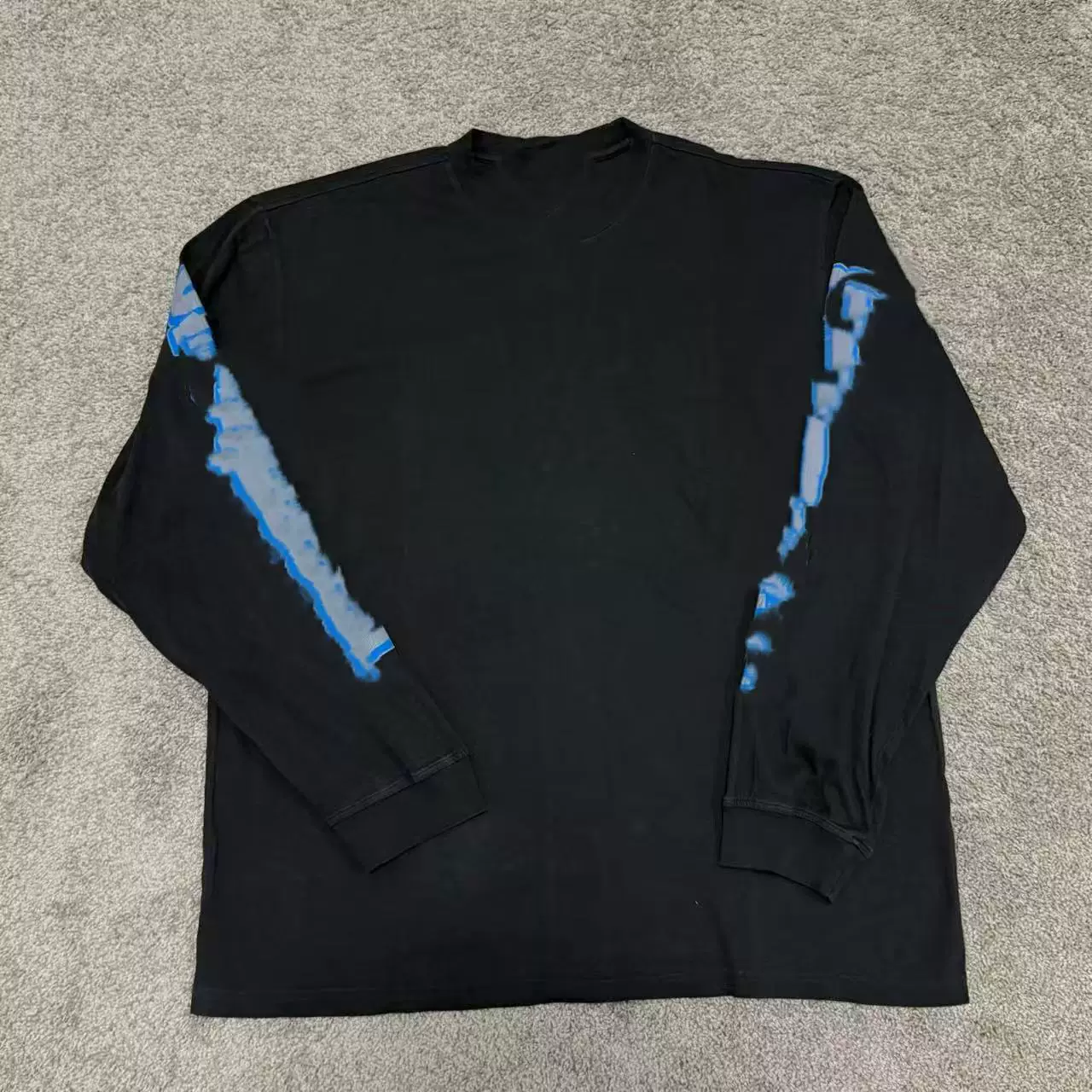 Arm Crackle Print Long Sleeve - Personalized Customization