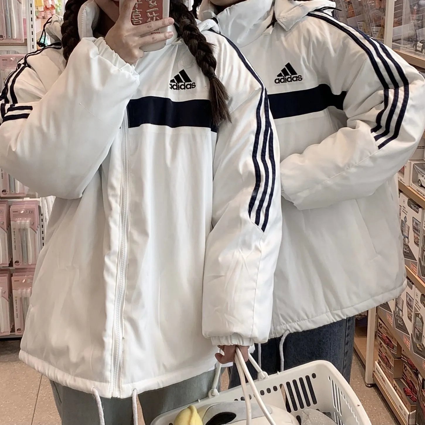 Ins Winter New Adidas Thickened cotton-padded jacket Loose Leisure Student Men's and Women's Cotton Warm Cotton Clothes BF Fashion [Completed on December 6]]