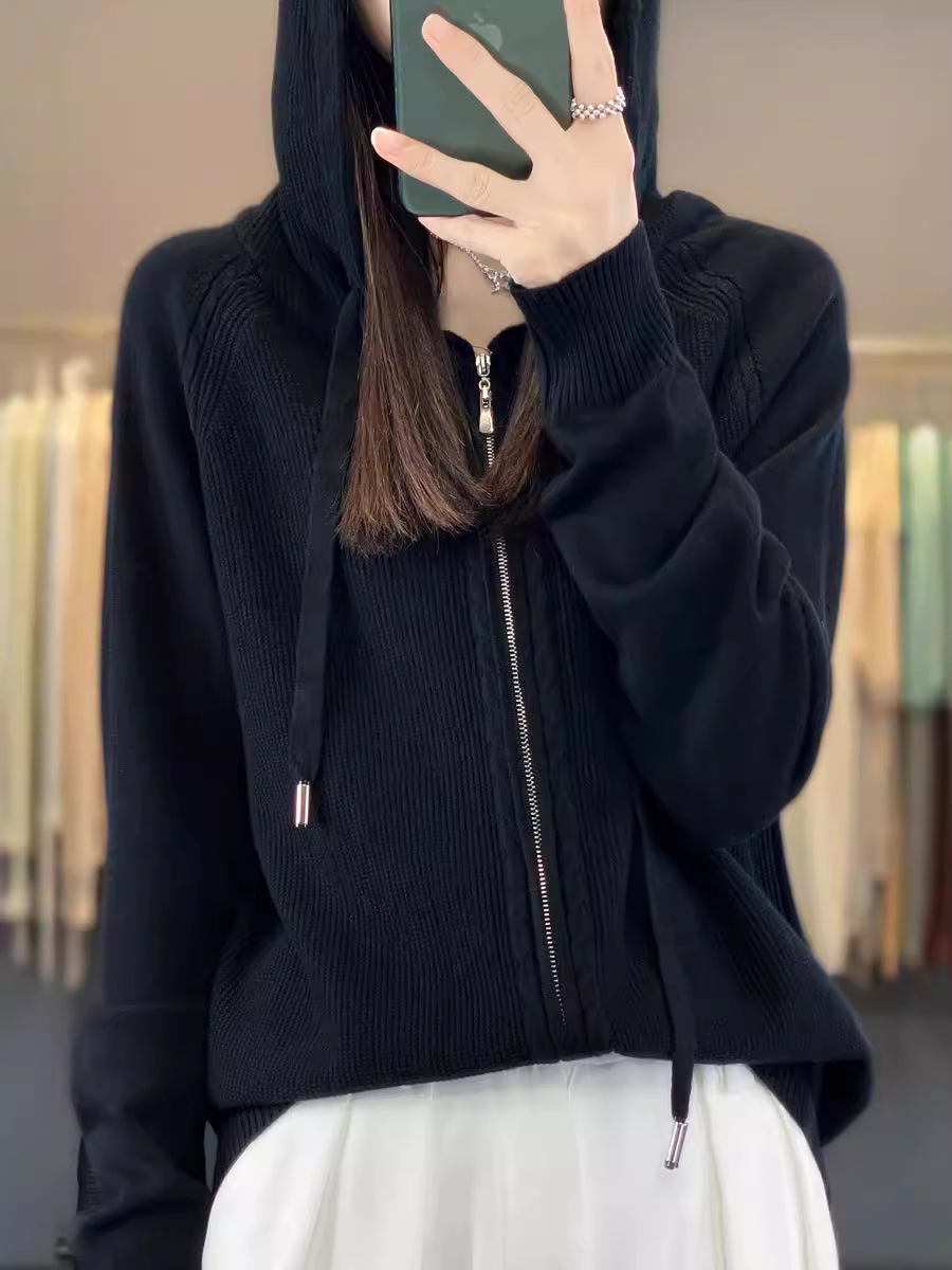 Wool Blended Spring and Autumn New Women's Short Hooded Zipper Knitted Cardigan Loose Fashion Casual Sweater