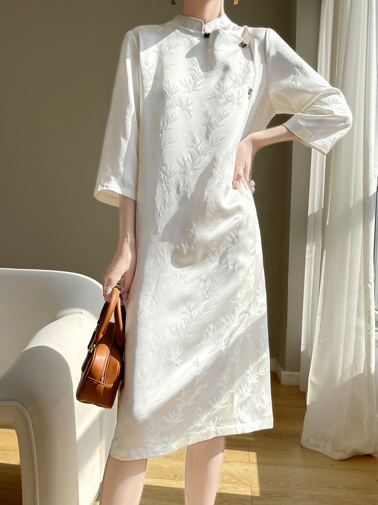 New Chinese Style National Style Jacquard Cheongsam Silk Satin Solid Color High-end Temperament Middle Sleeve Collar Spring and Summer dress