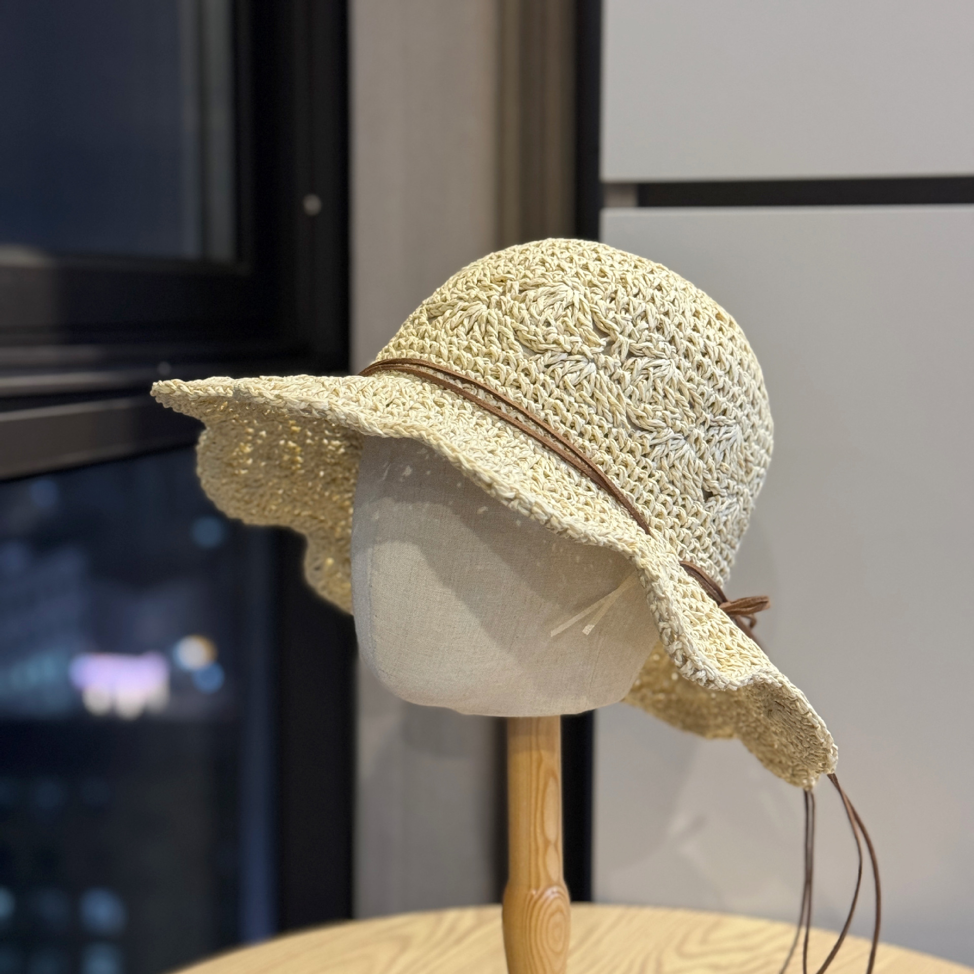 Beach Vacation Straw Hat for Women, Summer Hollow-Out Fisherman Hat, Sun Protection, Large Brim, Vacation Pastoral Woven Casual Hat