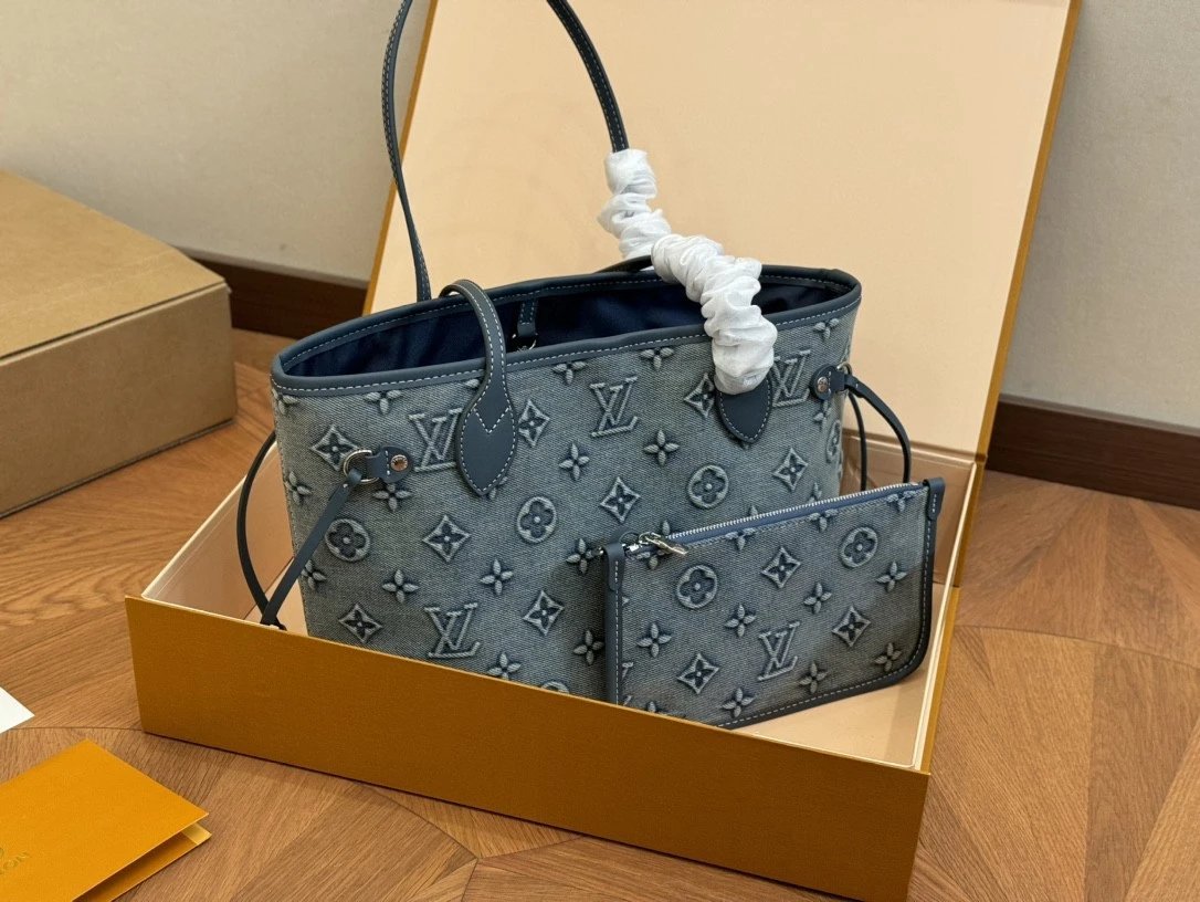 Louis Vuitton Neverfull Denim