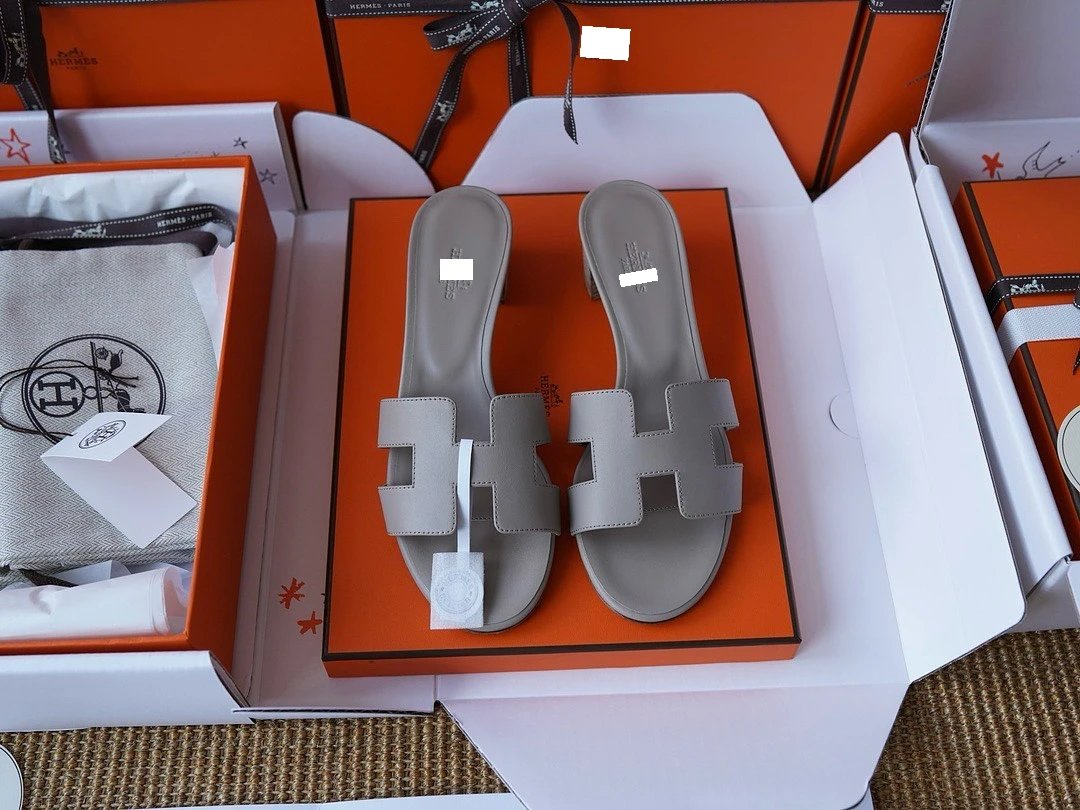 Hermes Oran Sandals