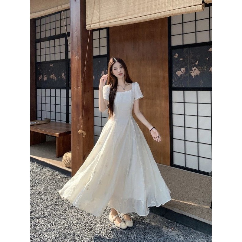 2025 New First Love French Style Women's Square Neck Dress Gentle Waist Temperament Summer Mid-Length Dress