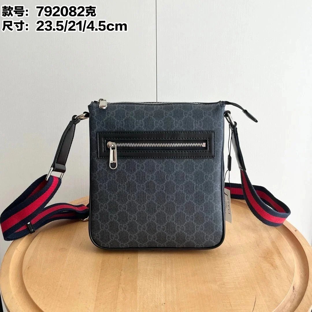 GUESS Crossbody Bag