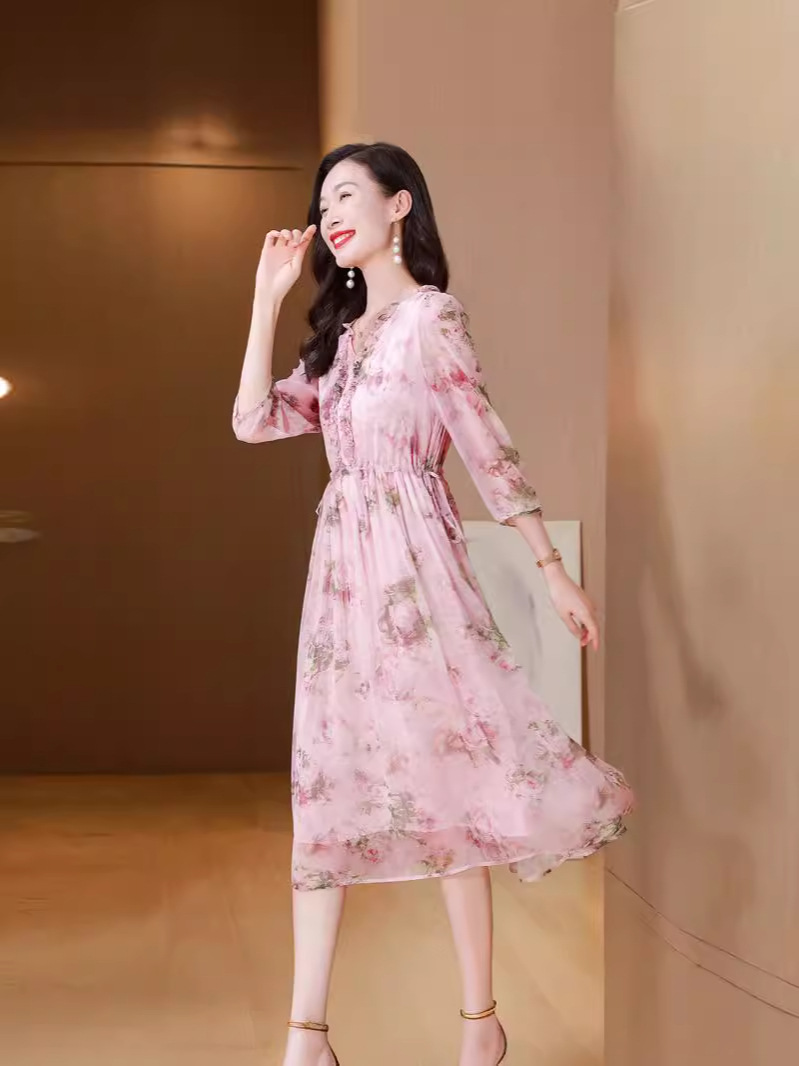 Hangzhou Heavyweight Silk 2025 Summer New Classy Design Vacation Seaside Style Adjustable Waist Dress for Women
