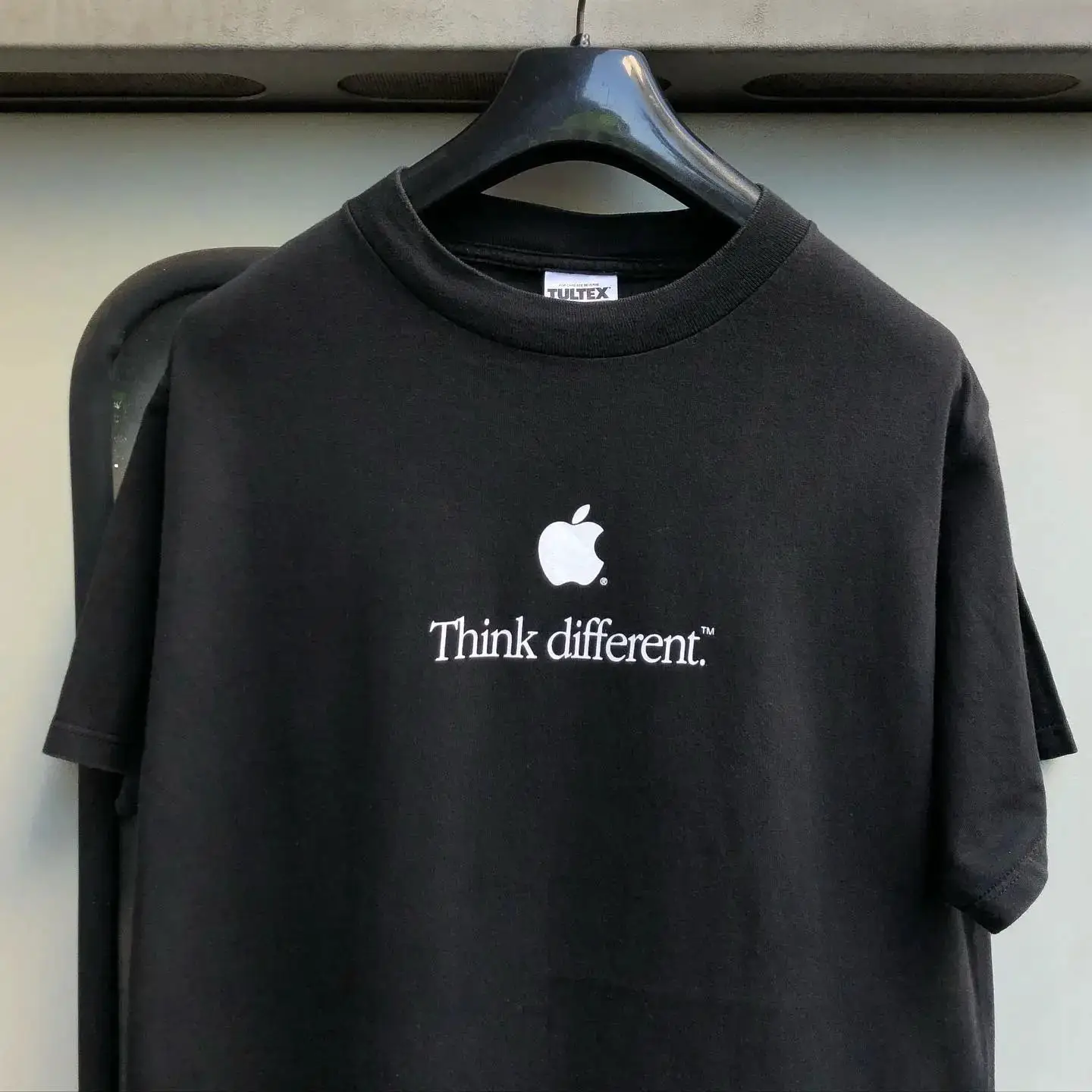 Only to Make American Retro! Original Right Shoulder Version! Apple Loose Casual Layered Short-Sleeved T-Shirt
