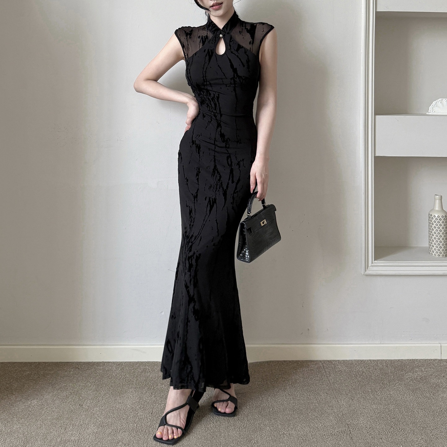 Sexy Style Velvet Dress for Women, Spa Work Uniform, Technician Long Dress, 2026 New Model, Elegant and High-End Evening Gown