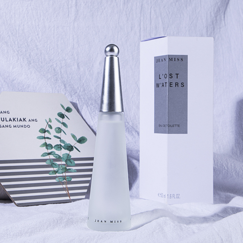 Xiaocheng Yixiang Brand Pure Water Women's Perfume Student Cheap Fresh, Natural and Lasting Eau De Toilette 50ml
