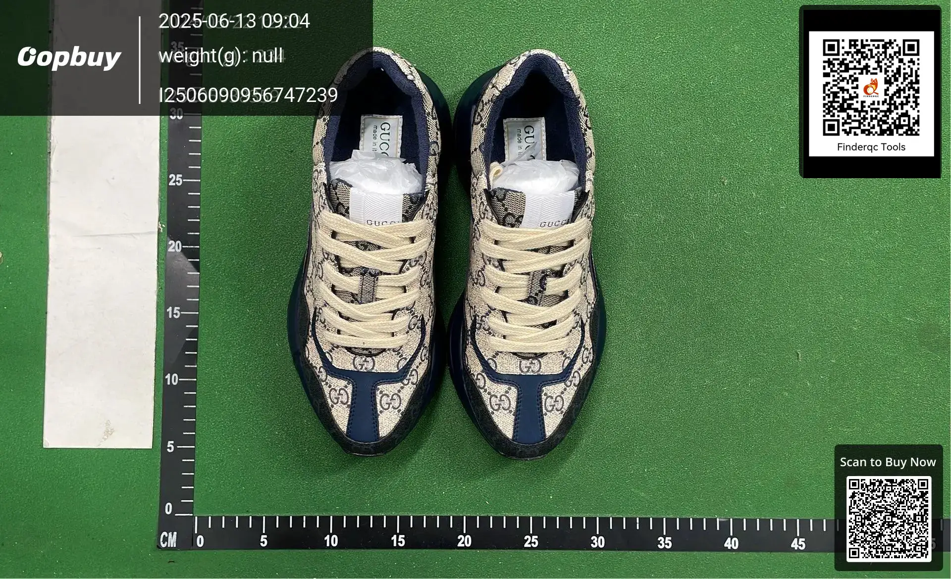 Gucci GG Supreme sneakers