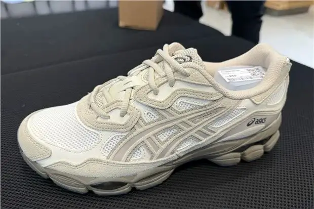 香港Asics gel nyc 減震耐磨跑鞋 1203a542 1203a383 1203a372