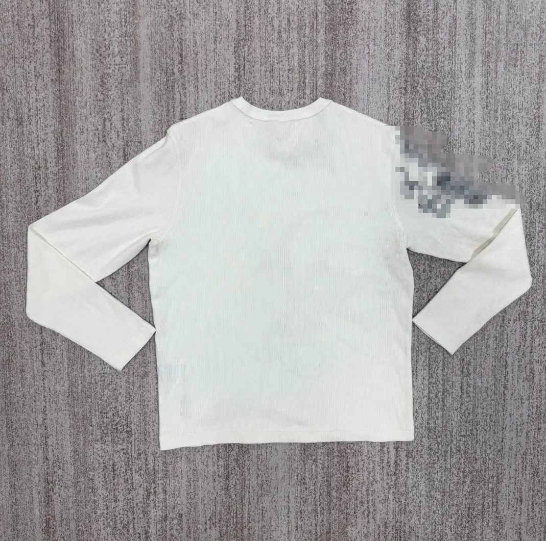 Der White Ribbed Long-Sleeved Shirt