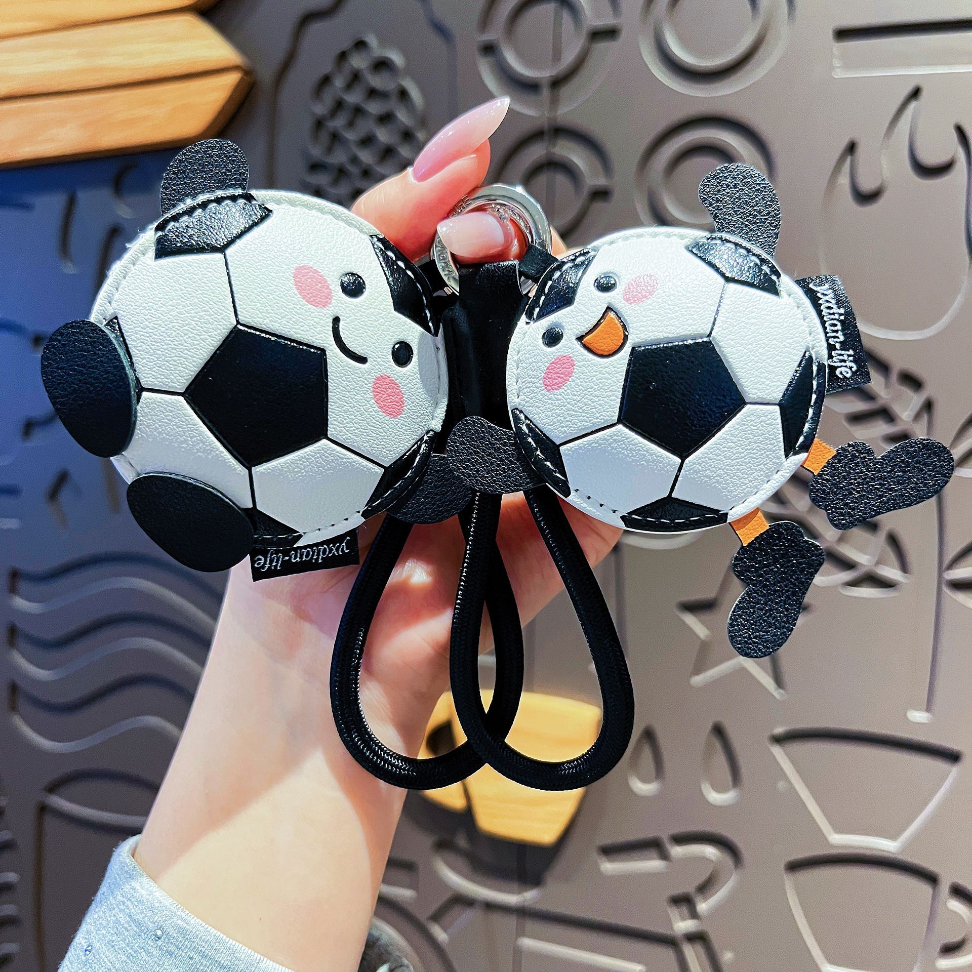 New Leather World Cup Football Keychain for Women, Cute Cartoon Football Doll, Leather Bag Pendant, Small Gift