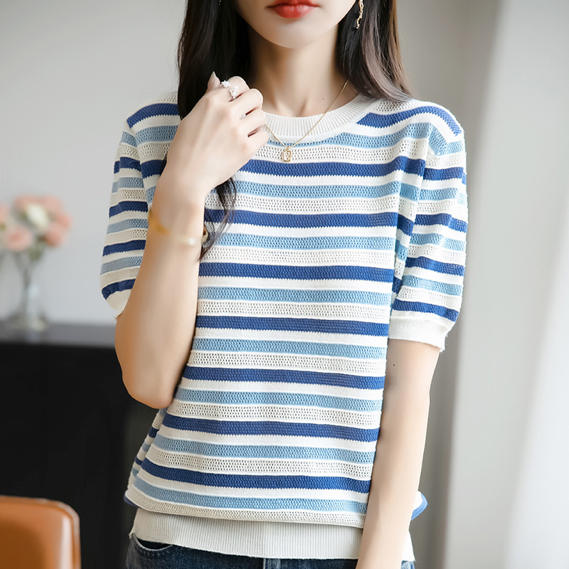 French Retro Stripesd Ice Silk Knitwear Women's Short-Sleeved T-Shirt 2026 Summer Thin Breathable Slimming Look Casual Women's Top
