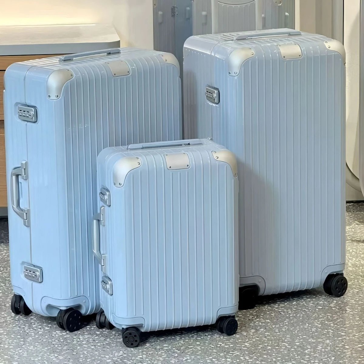 R家行李箱Hybrid21寸登机箱Trunk33寸托运箱拉杆箱旅行箱轻便