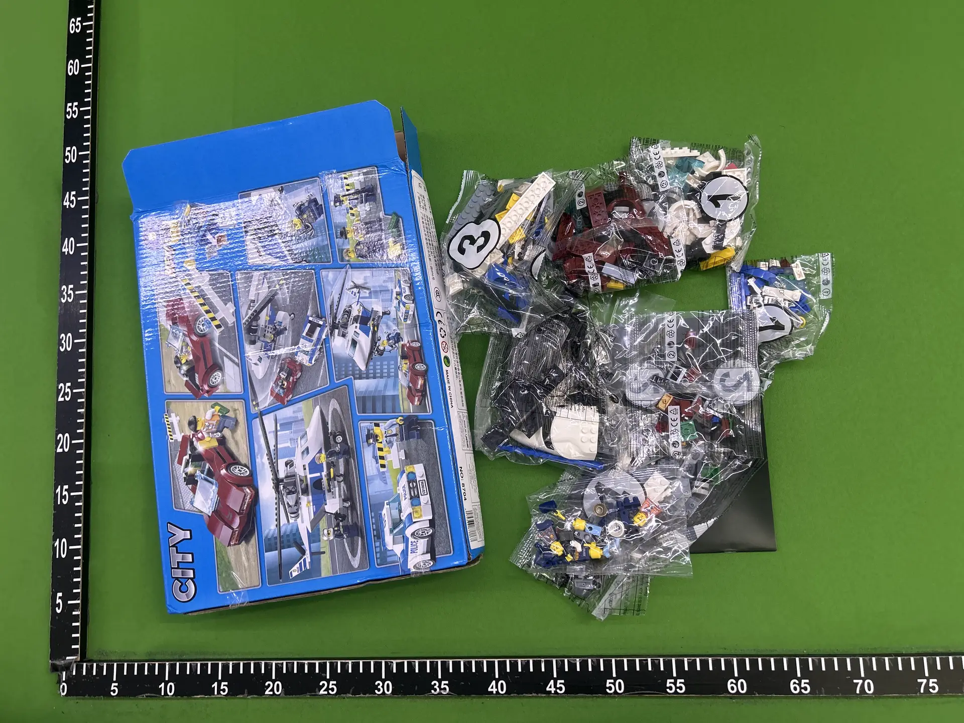 China Building Blocks 60138 City Series High Speed Pursuit of Boys and Girls Building Blocks Puzzle Toy Gift