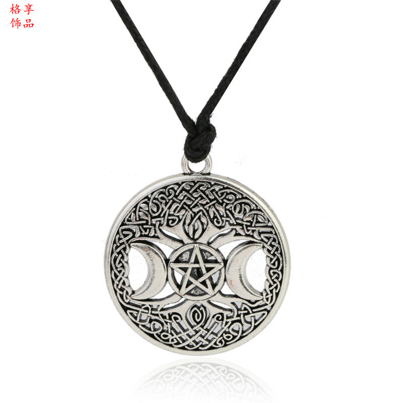 European popular Nordic Moon five-pointed star factory wholesale Source European goddess ancient silver alloy necklace