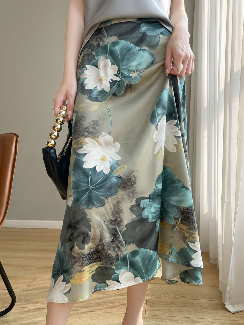 26 Summer High-Waisted Slimming Versatile Drapey A-Line Skirt with Ink Painting Design, Faux Silk Floral Midi Skirt for Petite Figures