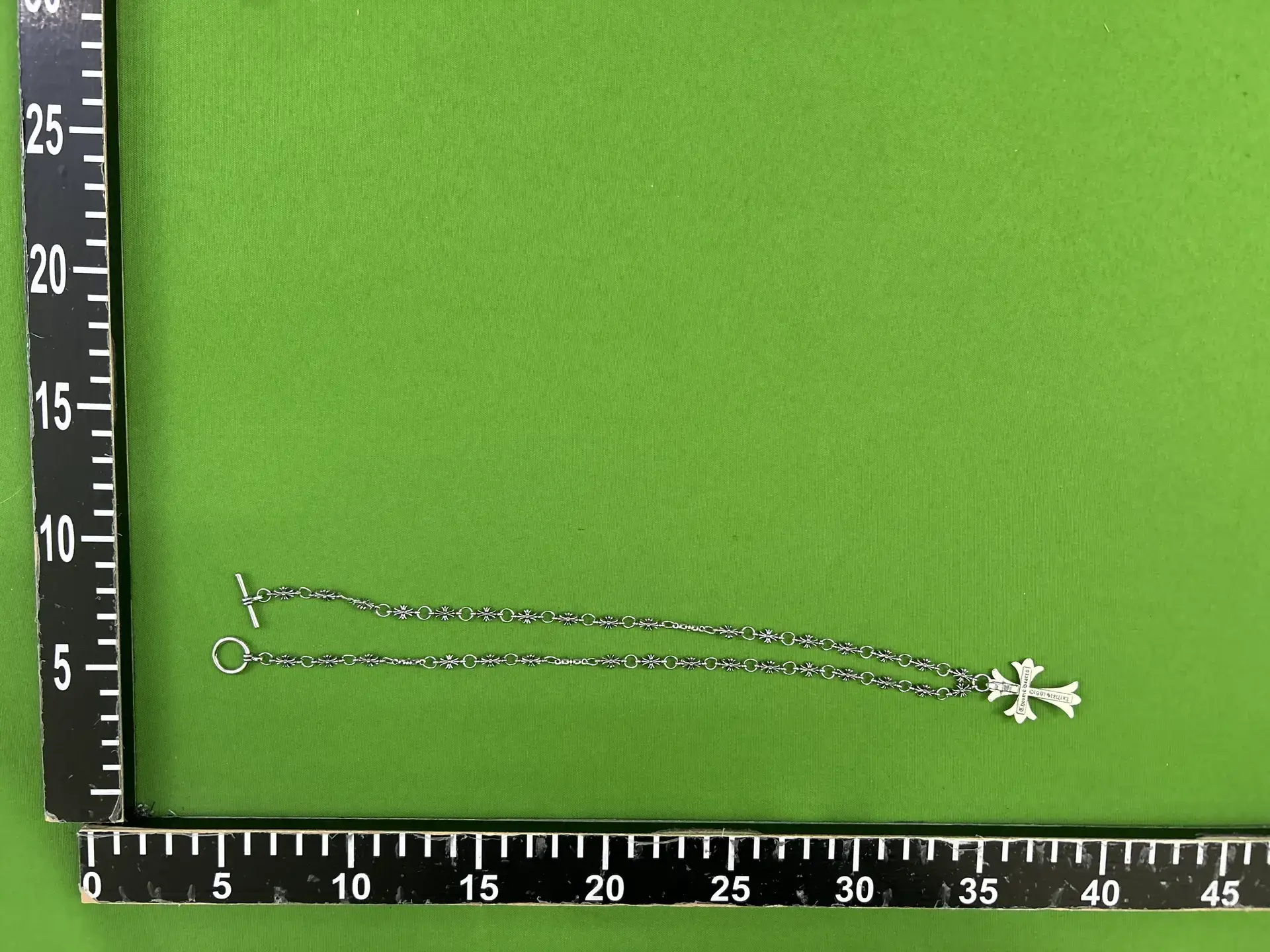 Pilot Fisherman's Necklace, Same Style as Le Shao and Zhou Pakho, Long Sweater Chain for Men and Women, Couple's Necklace, Sword and Cross Design, Alloy