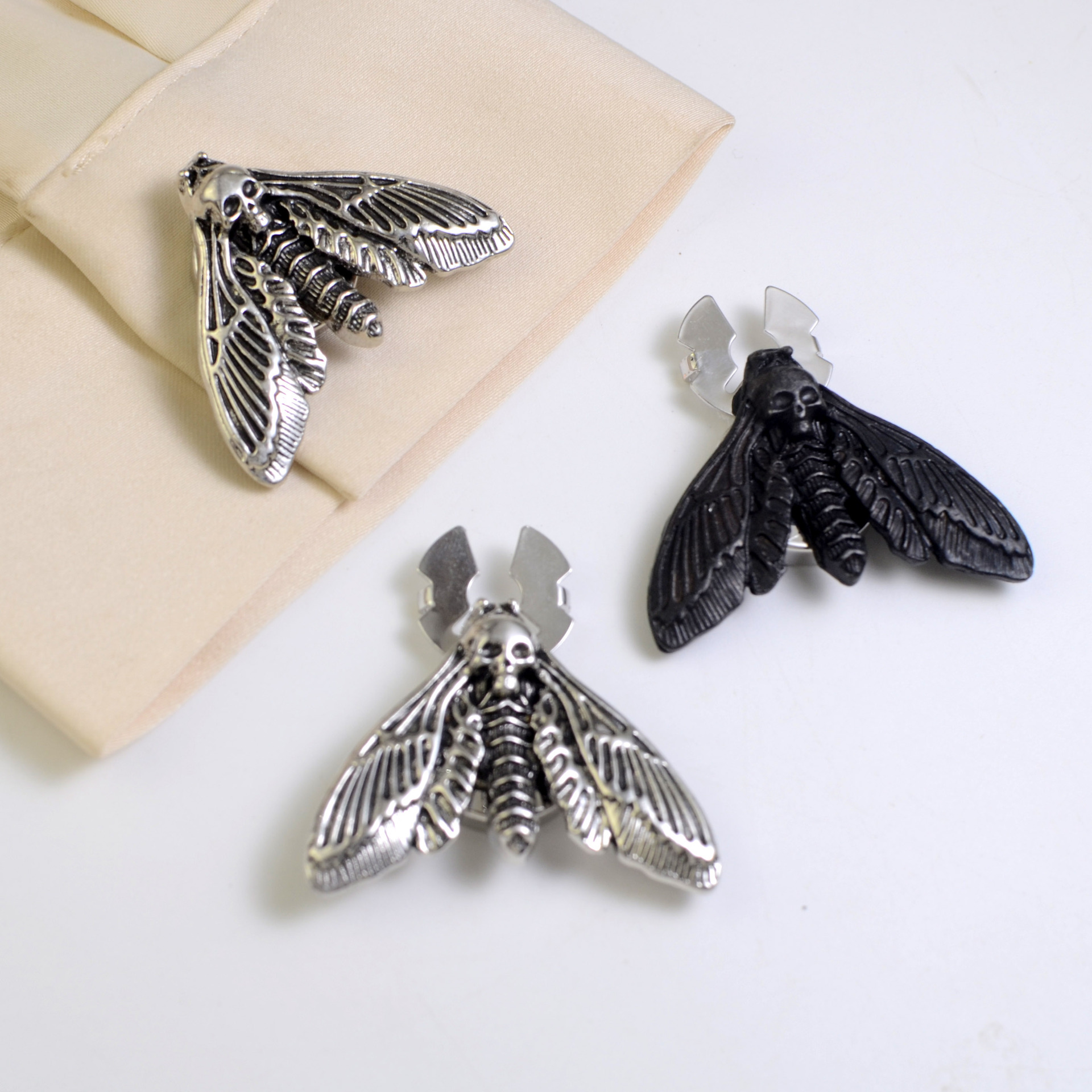 Button Cover Retro Death Skull Moth Shirt Cufflink Button Cover Collar Button Diamond Buckle Button Cover
