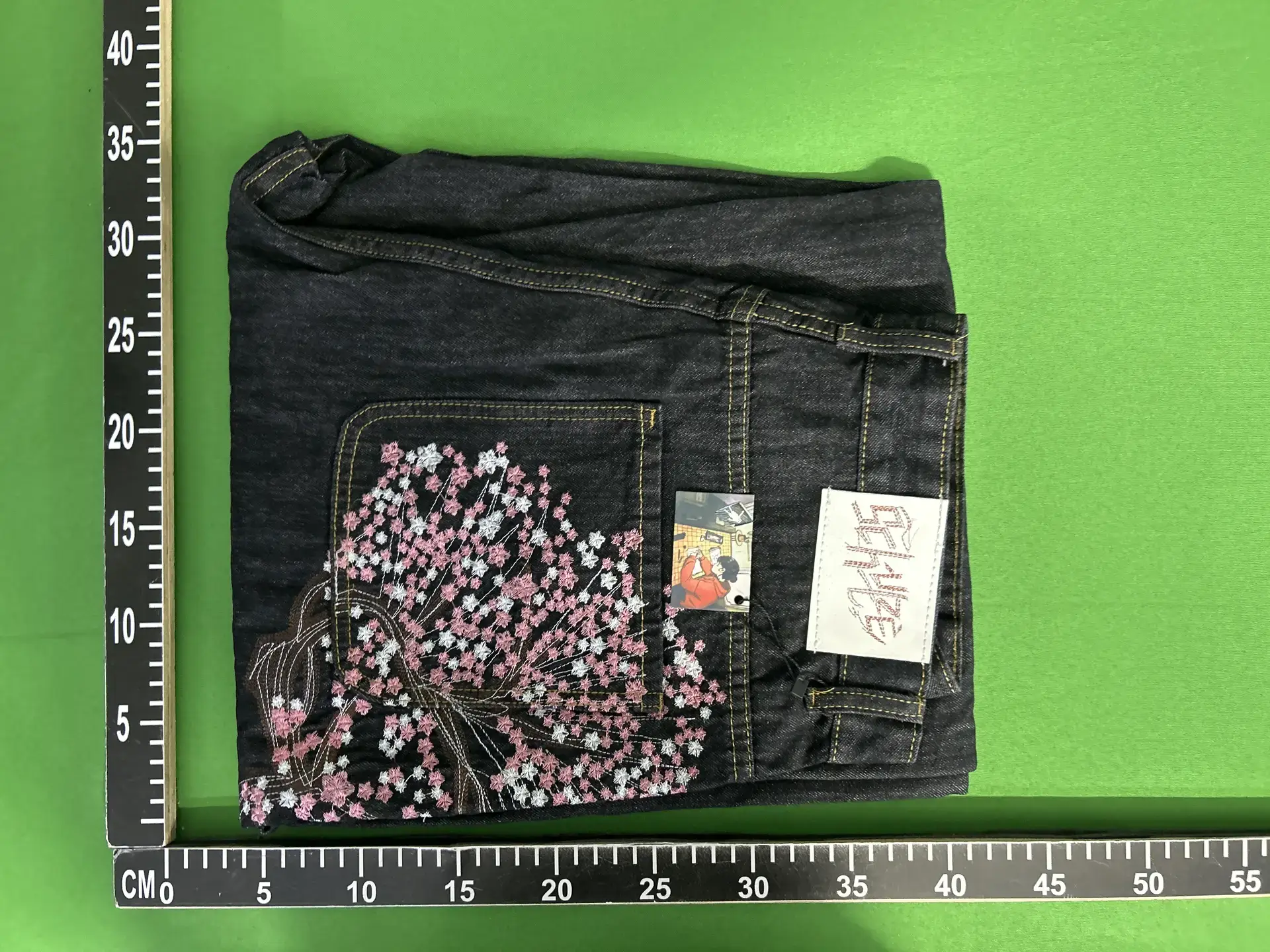 2025 Autum Fashion Retro Plum Blossom Embroider Straight-Leg Pants Unisex Easiest for match Stylish Street Trendy Denim