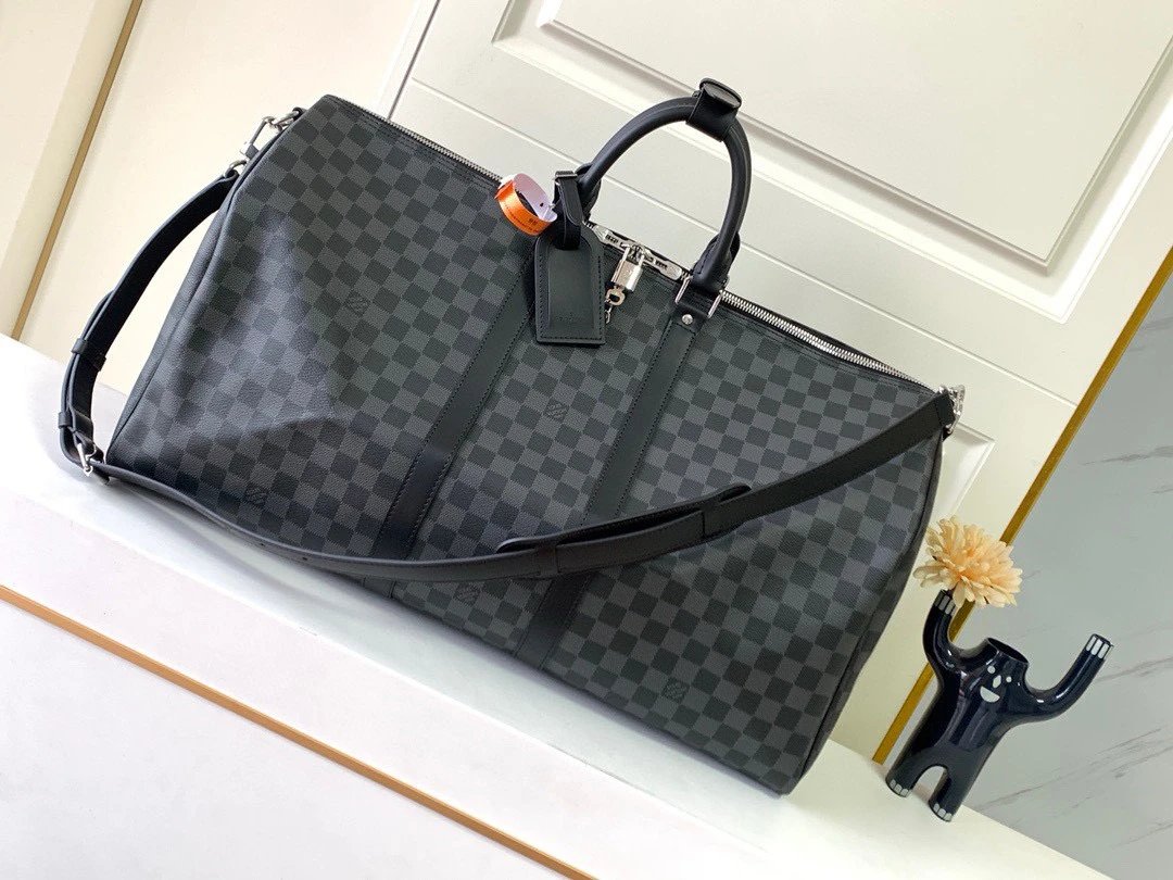 Louis Vuitton Damier Graphite Keepall Foto QC de WEIDIAN na Qualit.ly