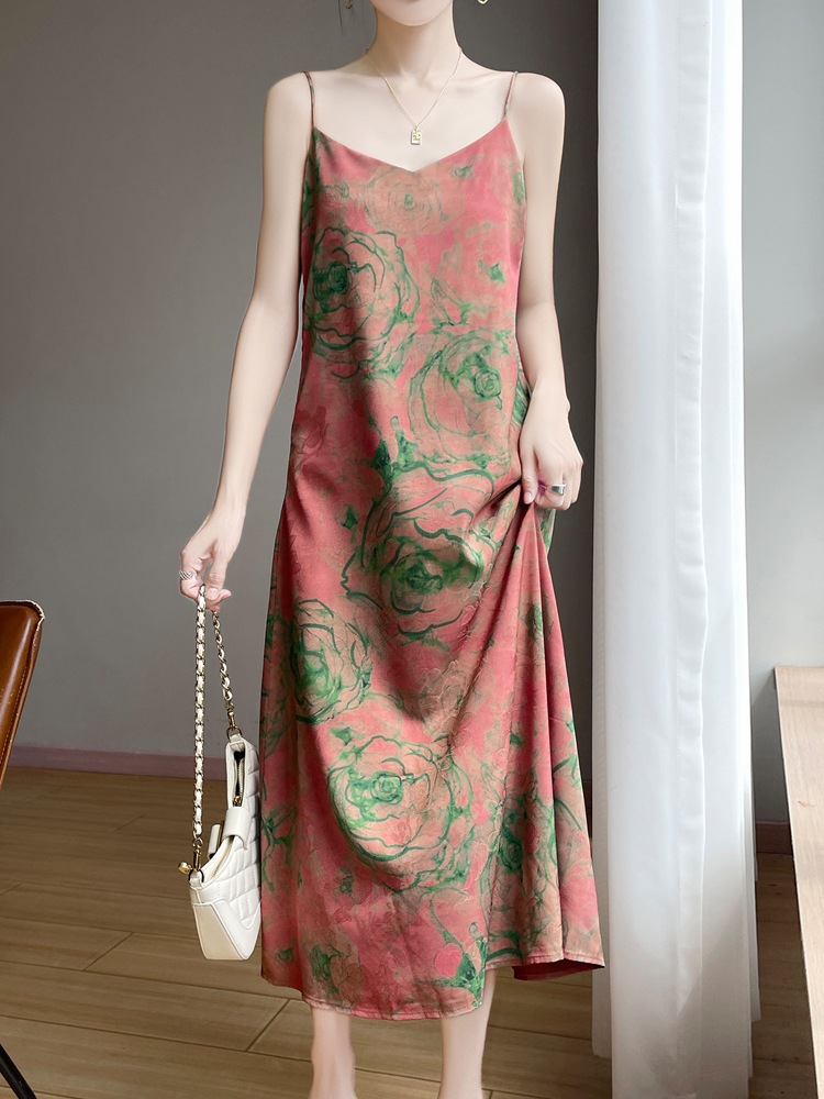 Cross-Border 26 Summer New Women's V-Neck Jacquard Imitation Xiangyun Silk Sexy Ice Silk Strap Dress Slim Long Dress Summer