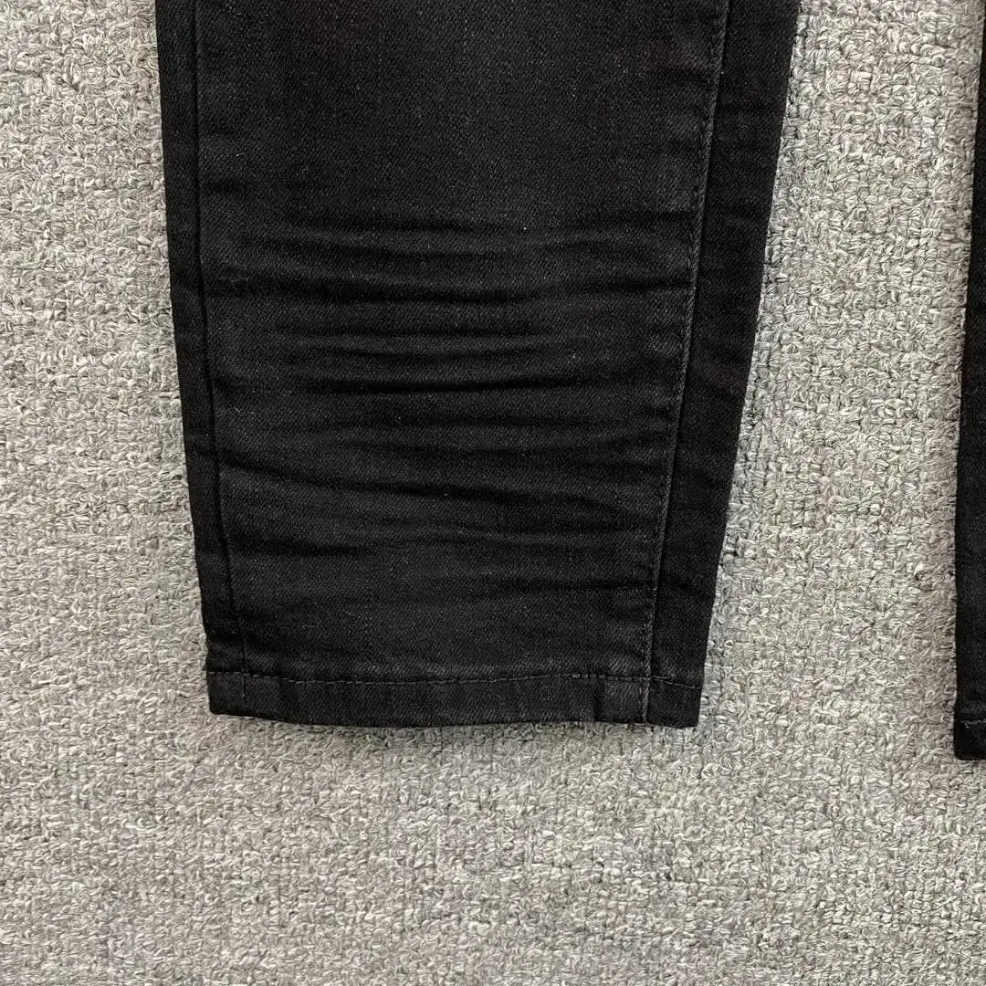 Casual, Trendy and Fashionable Jeans Pants