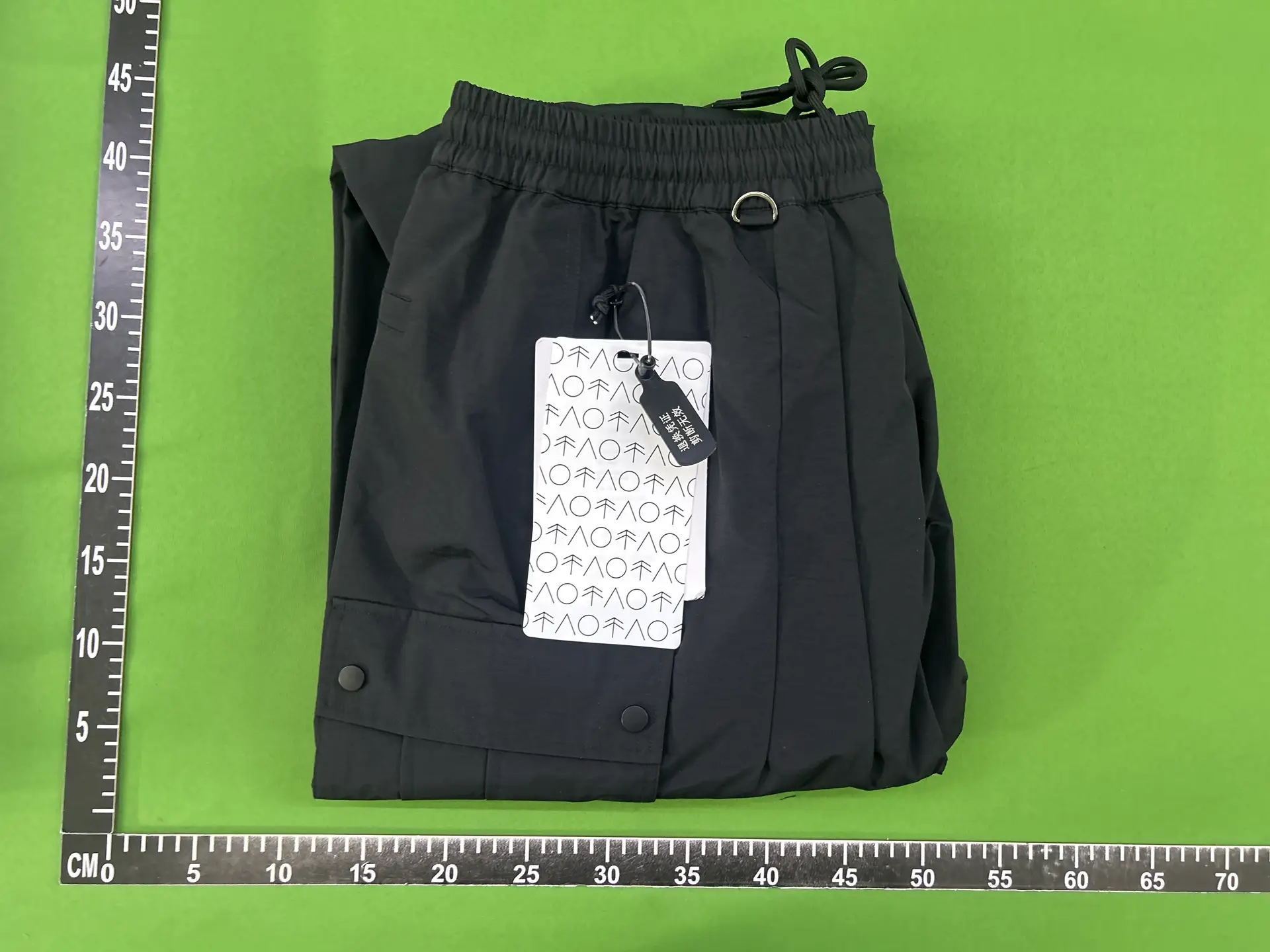 Snow colored flip pocket pants 3L waterproof, windproof, wear-resistant oversized loose wool lining multifunctional ski pants