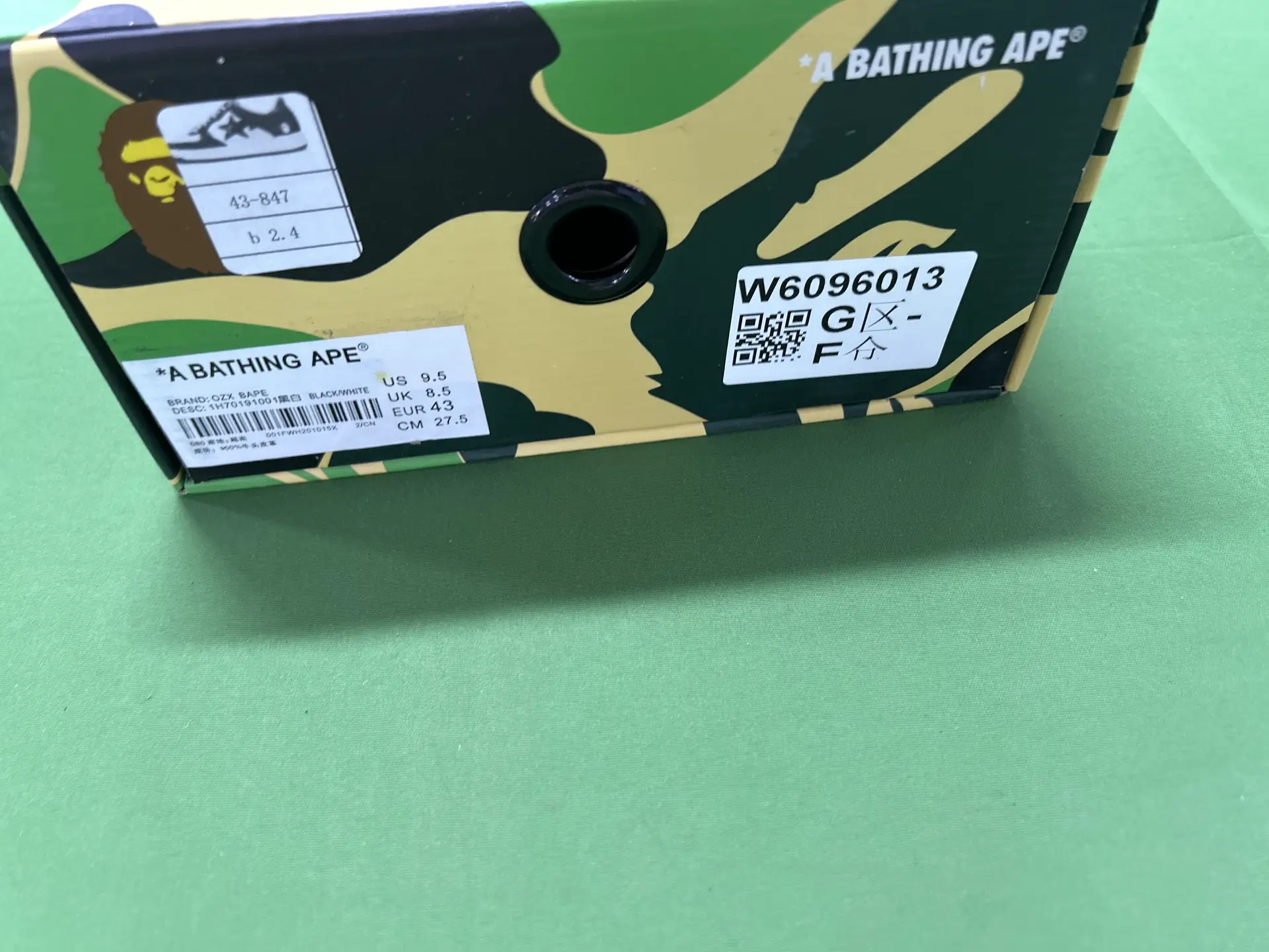 A Bathing Ape BAPE BLACK/WHITE