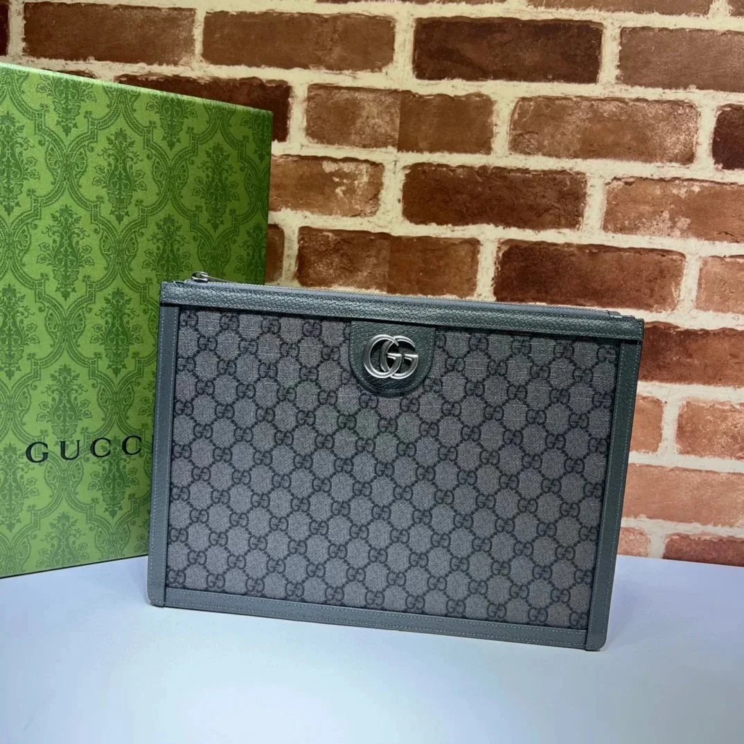 Gucci clutch