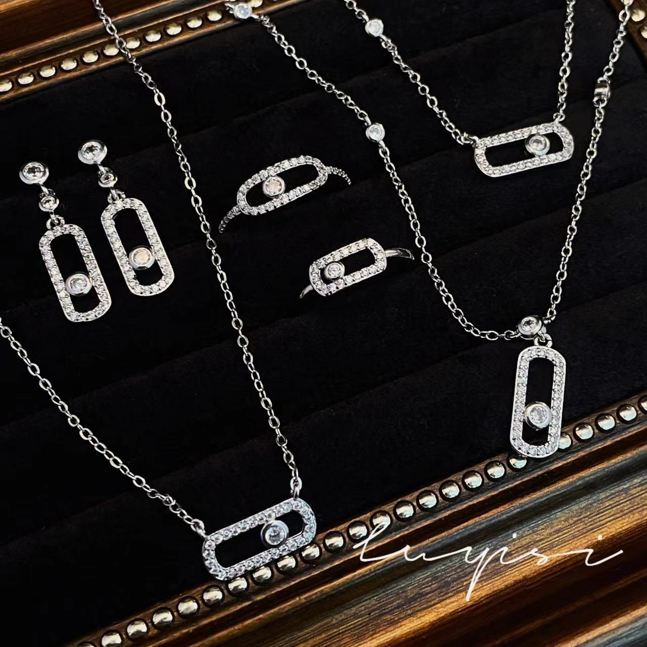 Advanced Sense Internet Popular Style Full Diamond Ear Studs Women's Elegant New Fashionable Geometric Pin Necklace Bracelet Ring Pendant suit