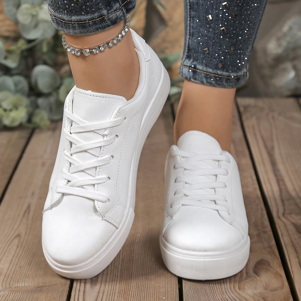 2026 Model White Versatile Border Sports Flat Couple S Foto QC de WEIDIAN na Qualit.ly