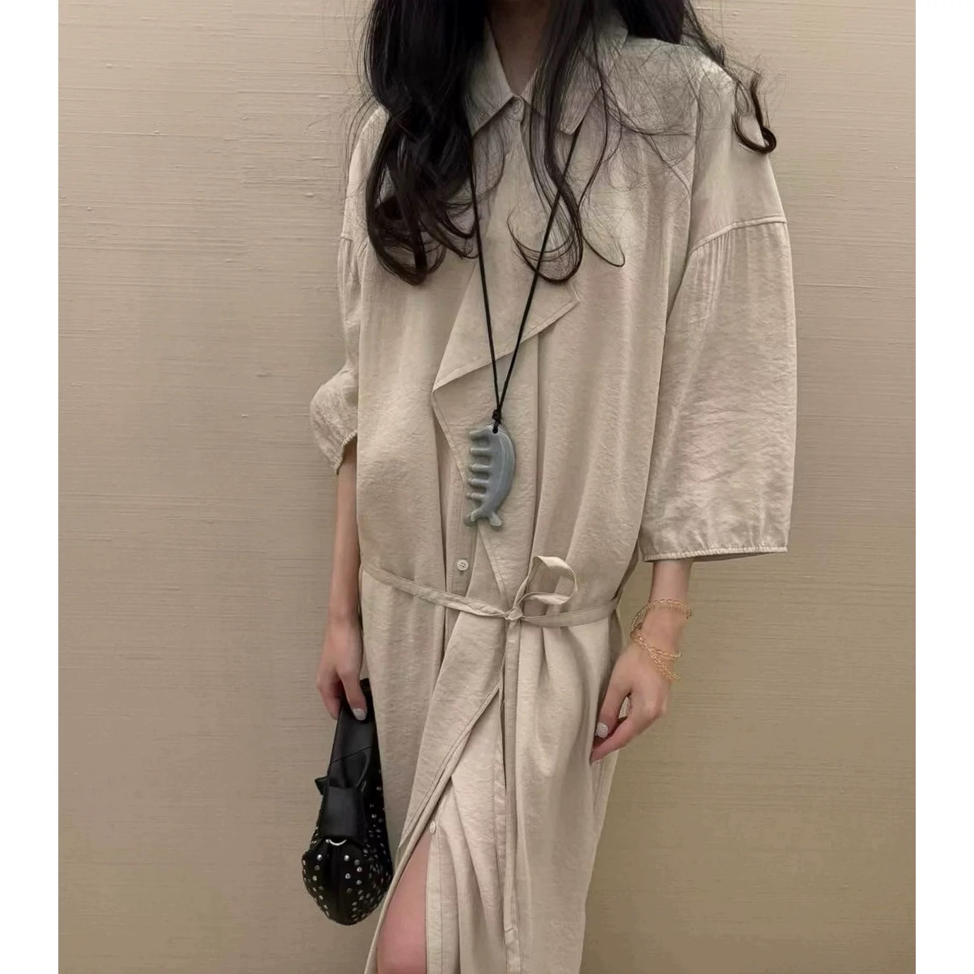 Lemai* Niche Design Unisex Style Resin Fishbone-Shaped Necklace, Yellow Gua Sha Board Long Pull-Out Neck Chain