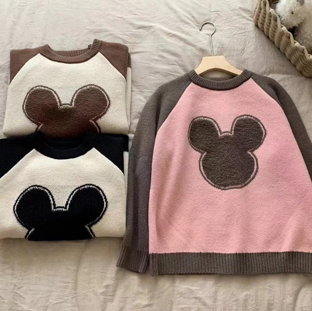 European autumn and winter New color matching raglan sleeve cartoon knitted sweater women's loose fashion Western style bottoming shirt top fashion