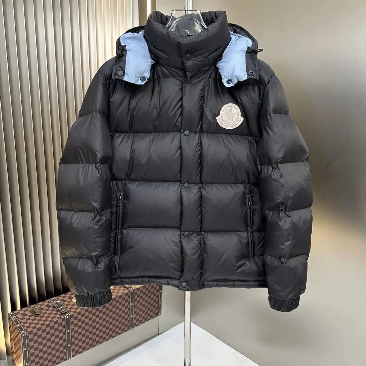 M0N down jacket