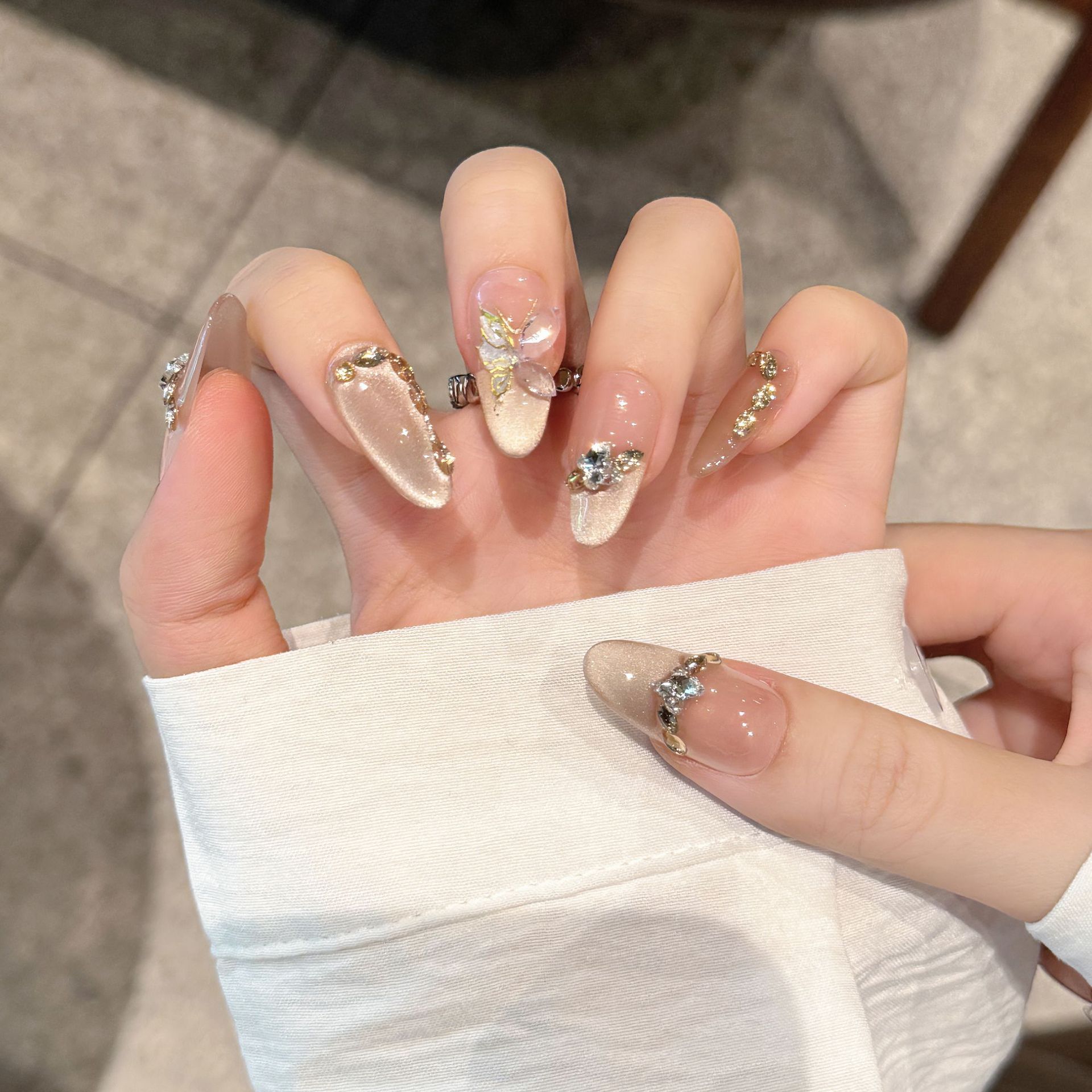 Rykarman Dead Leaf Butterfly Pure Handmade Armor Elegant Champagne French Cat's Eye Light Luxury Advanced Nail Art False Nail Batch