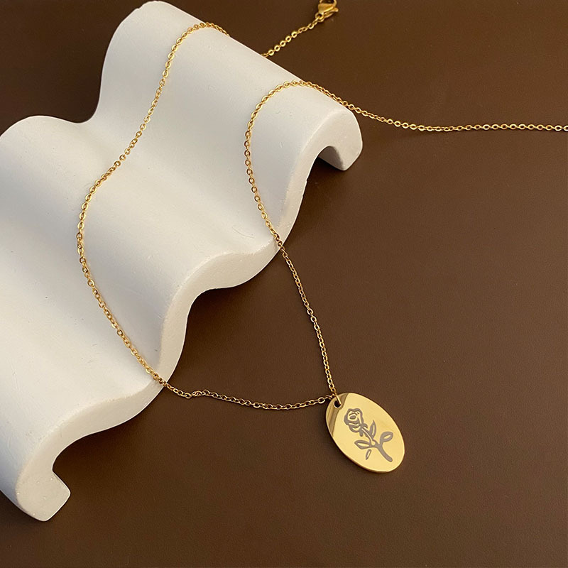 Desert Rose Ins-Style Niche Retro Engraved Coin Necklace for Women, Trendy European and American Style Coin Hot-Selling Collarbone Chain