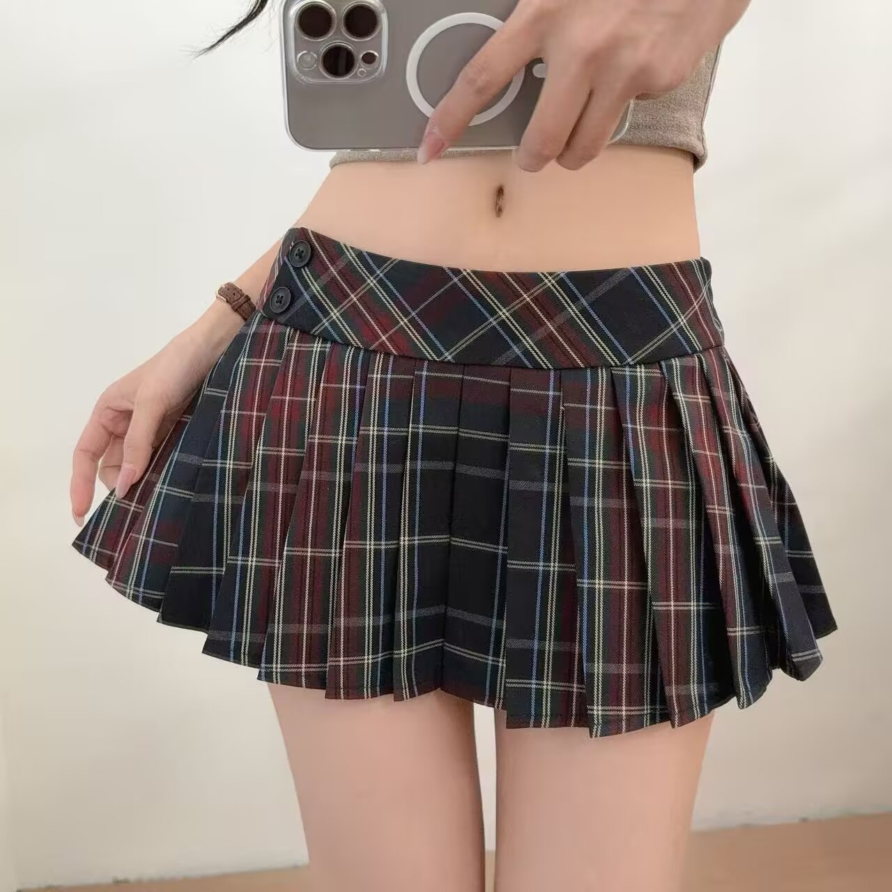 American style college style hot girl plaid low waist skirt women's short 2025 new button split sexy pleated skirt